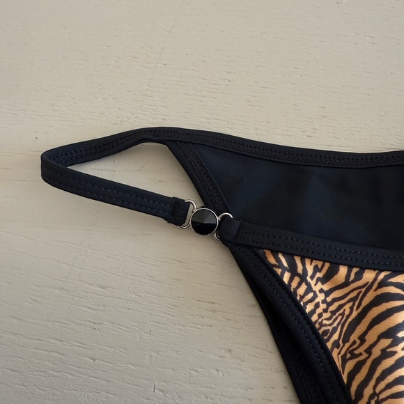 Strawberry Milk Mob Medusa Bikini Bottom - Picture 4 of 4